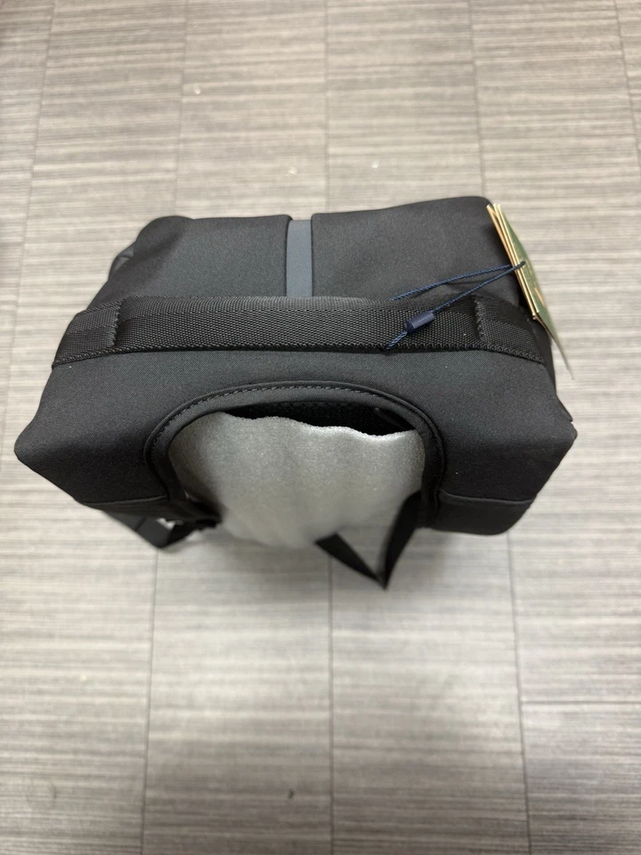 Samsonite Securipak Laptop Backpack 44cm 17L black brand new with tags - Image 3 of 4