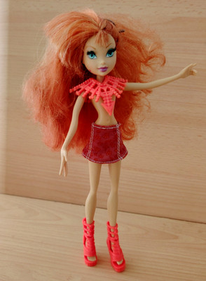 Winx Club Puppe Bloom 2004 Rainbow - Echte Wimpern Konvolut wie abgebildet