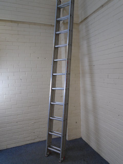 Clima 730 Class 3 3.1m 5.6m Extending Ladder