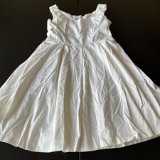 CALVIN KLEIN ivory White Gorgeous Dress Beautiful For A Casual Wedding Size 10