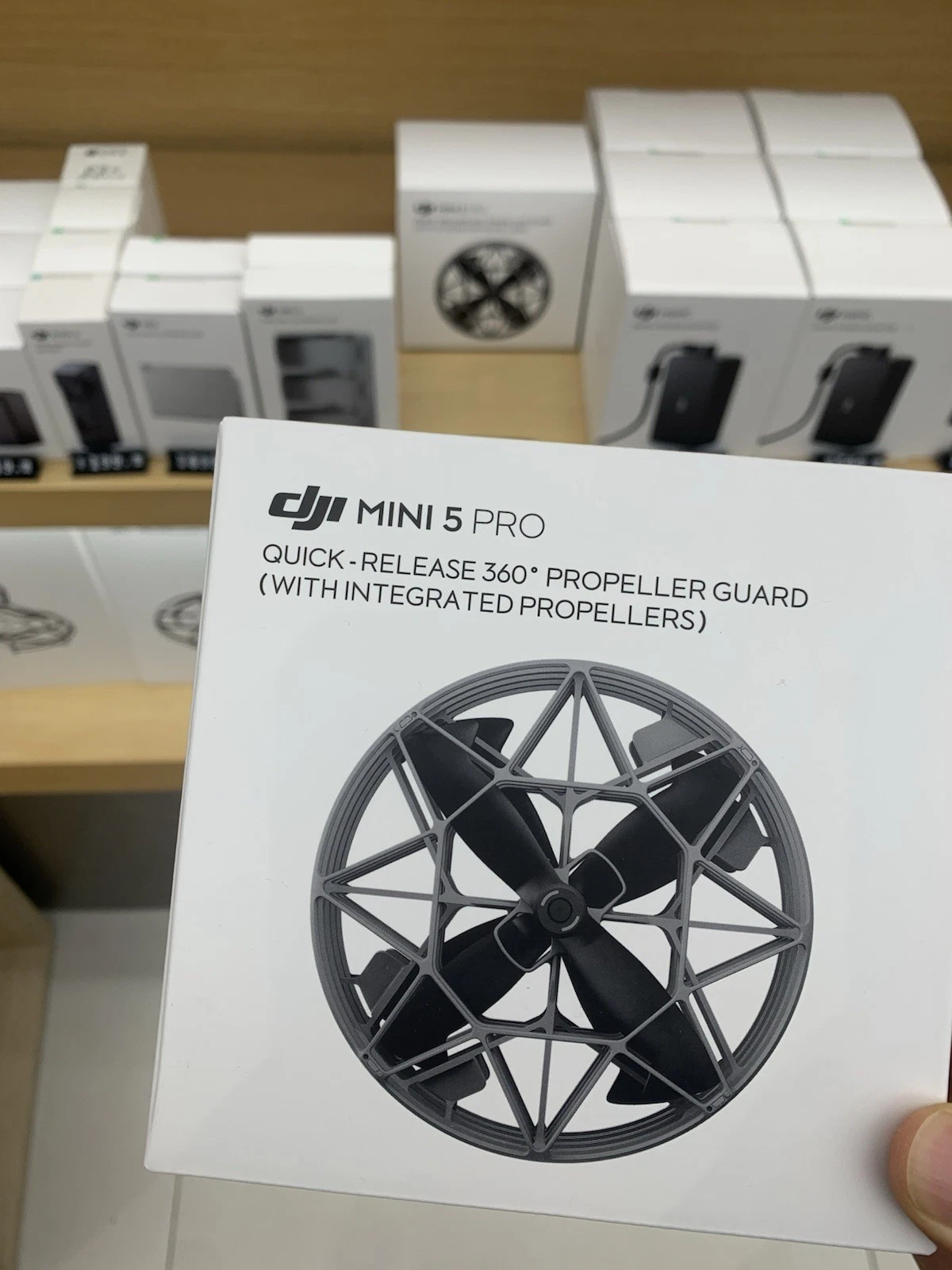 DJI Mini 5 Pro Quick Release 360° Propeller Guards With Intergrated Propellers - Picture 1 of 5