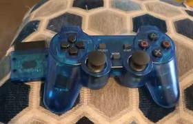 SET OF 2 PLAYSTATION 2 PS2 Dual Vibration WIRELESS Controller Blue /Green