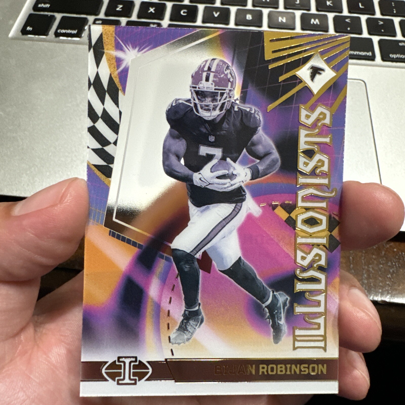 2023 Panini Illusions Bijan Robinson Illusionists Rainbow Rookie RC Acetate #11