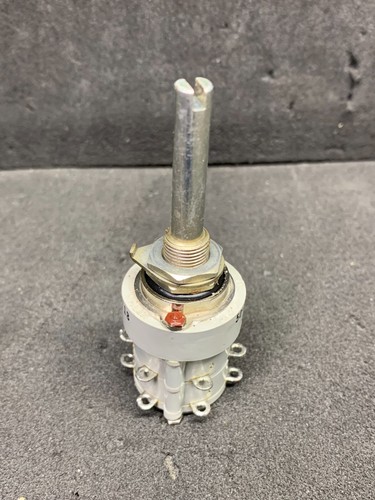 Rotary Switch 6 Position Panel Mount 5A 115VAC / 3A 28VDC * 50-1984-1 * - Picture 4 of 10