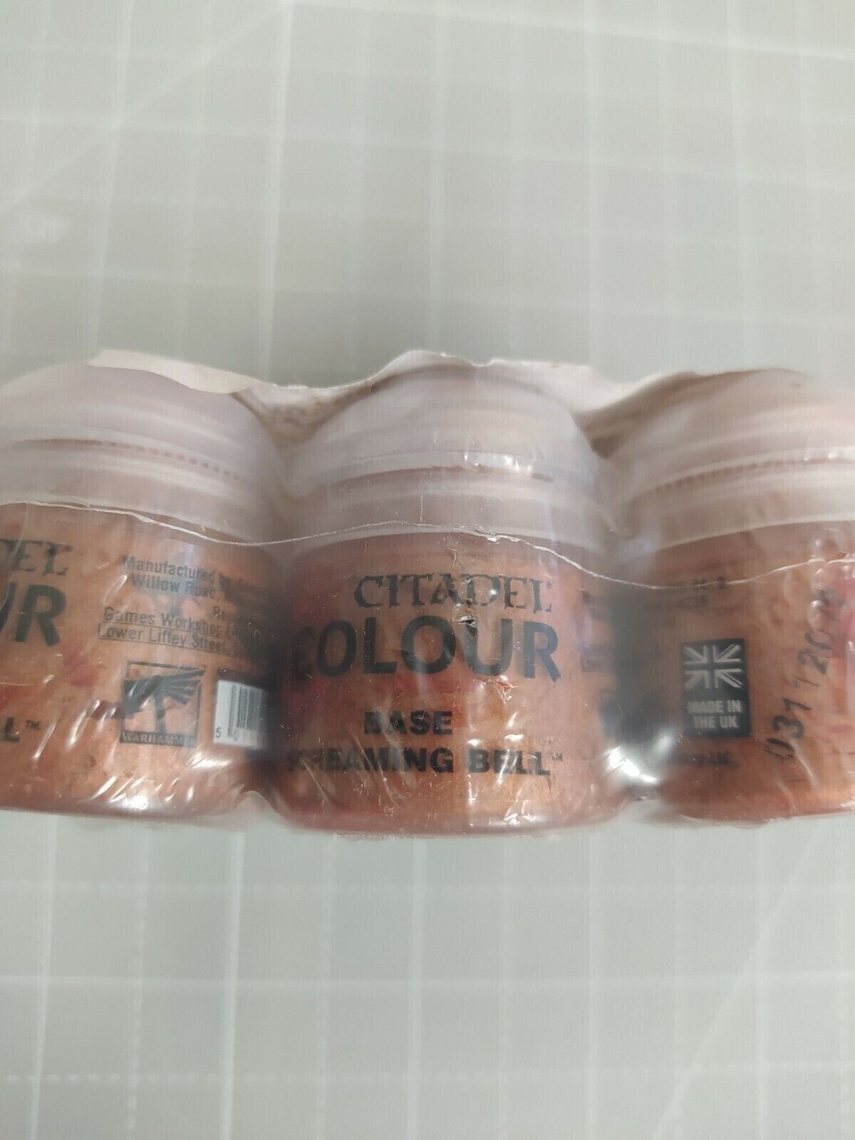 Citadel Colour Base Screaming Bell 6 X 12ml/ 19,40€ (100ml/ 26,94€)