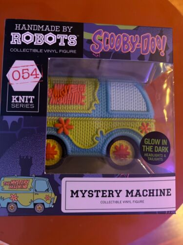 Handmade by Robots Scooby-Doo Mystery Machine with Glow in the Dark Lights Vinyl