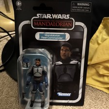 Star Wars The Vintage Collection Mandalorian Fleet Commander 3.75  Figure VC314
