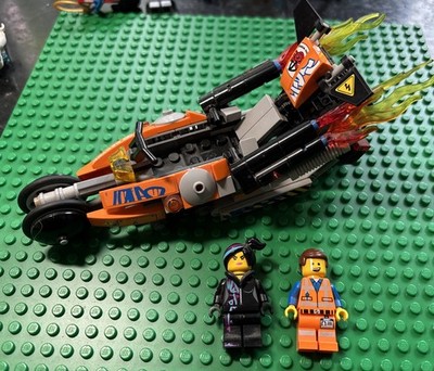 LEGO The LEGO Movie Super Cycle Chase: Emmett and Wyldstyle With Bike