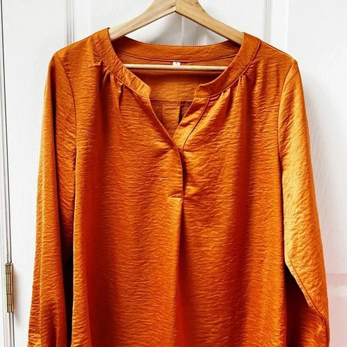 Long Sleeve Satin Smooth V-Neck Top in Rust Sz Large Fall Autumn Workwear - Picture 3 of 8