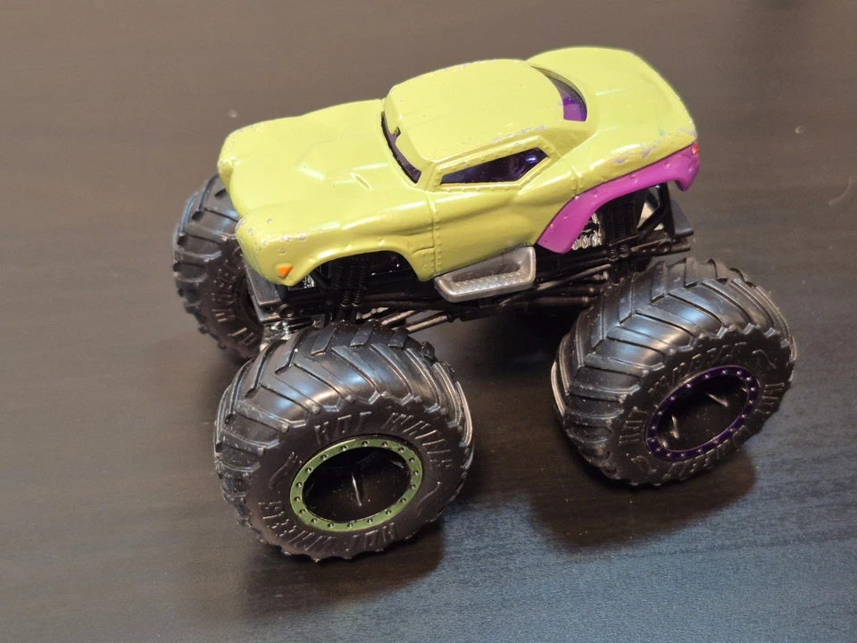 Hot Wheels Monster Trucks El Increíble Hulk Verde Púrpura Escala 1:64 Suelto Foto 3 de 4