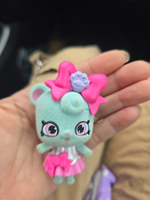 Shopkins Wild Style Shoppies Bowdie Bear Fuzzy Shoppet