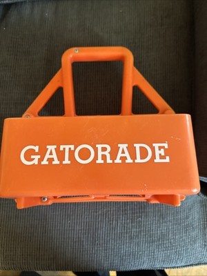 GATORADE Sport Water Squeeze 6 Pack 32 oz Bottle Carrier Holder Case Caddy