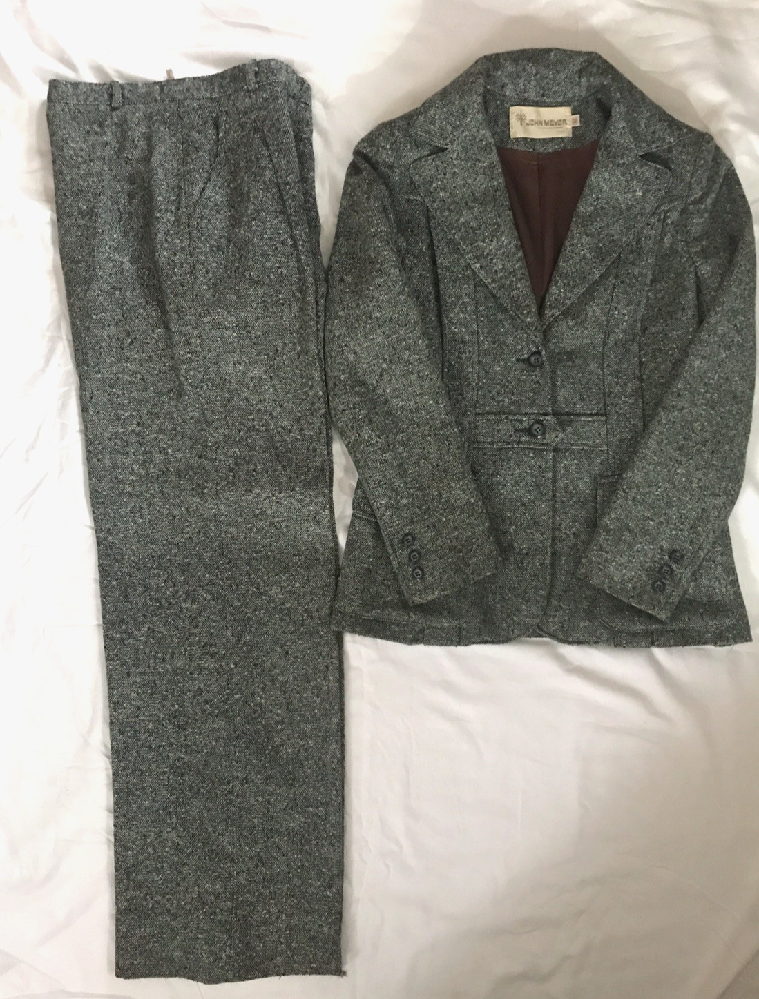 Vintage John Meyer Women's Wool Pant Suit 2 button Jacket Emerald Green  Size 10