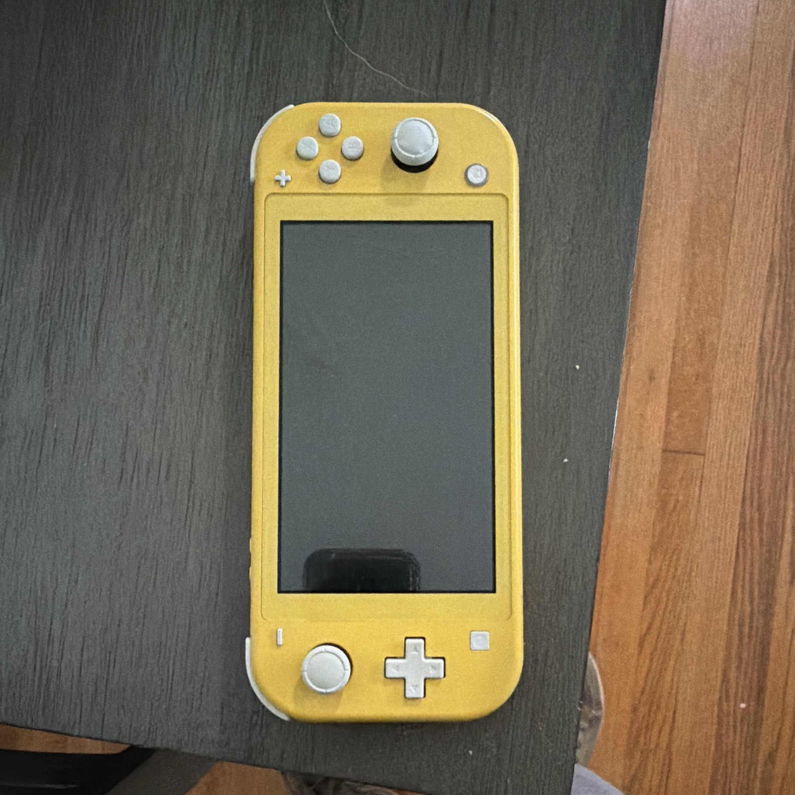 Nintendo Switch Lite Yellow Handheld System 32GB Wi-Fi USB-C 720p Region Free