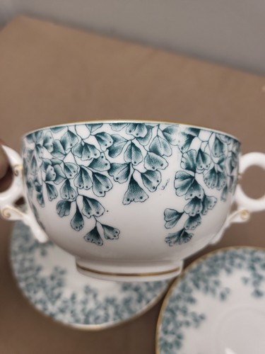 Royal Worcester England Sugar Cup With 2 Saucers - Picture 5 of 17