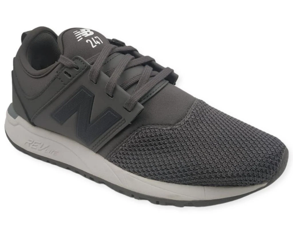New balance hotsell sneakers online