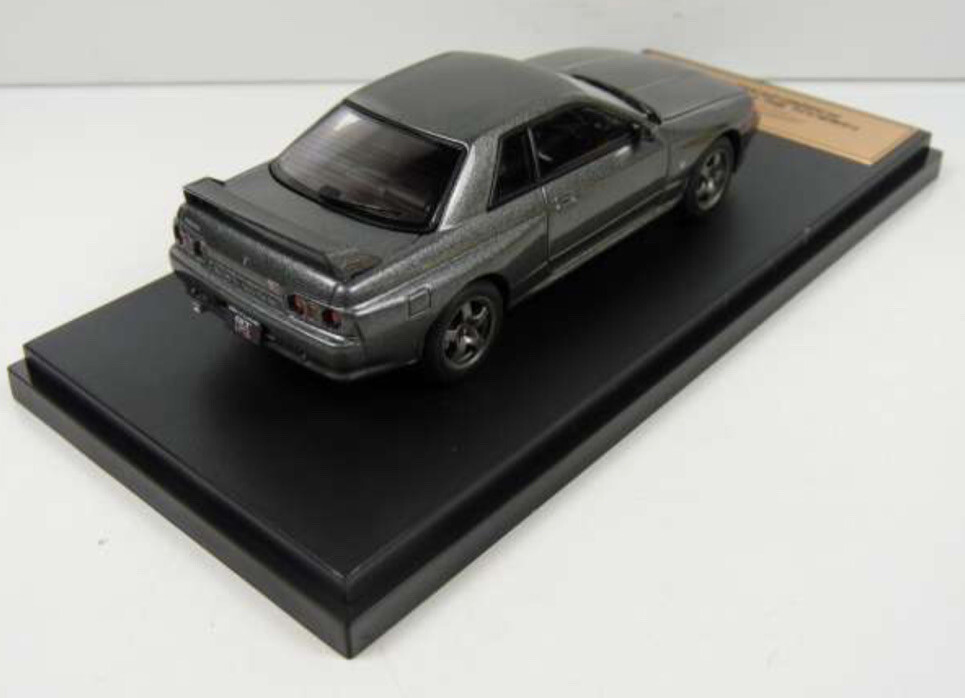 Skyline GT-R (R32) シルバー1/43 Nissan R32 Skyline GT-R Silver | HLJ.com