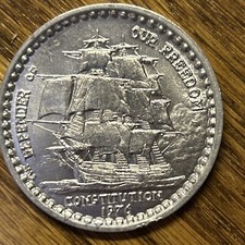 Defender Of Our Freedom Constitution - 1976 New Orleans Mardi Gras 1.5” Doubloon
