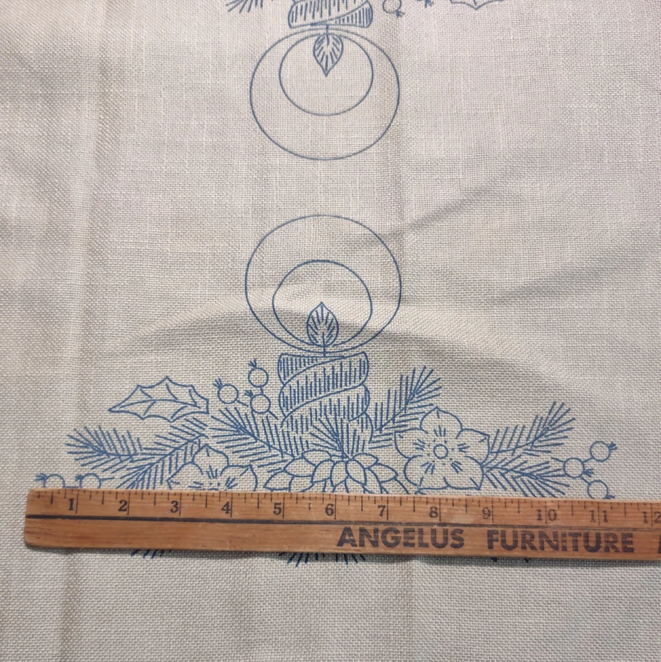 1 Pair Christmas Candle Centerpiece Crewel Panel Stamped Canvas 12x16" - Image 3 of 4