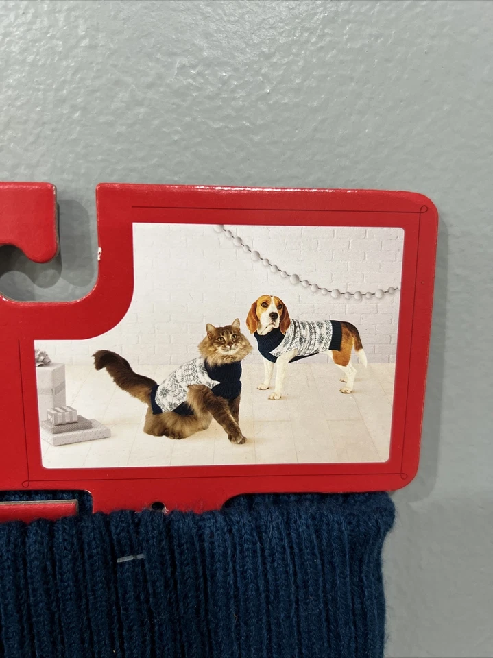 Pet Snowflake Knit Turtleneck Winter Sweater Blue Green White Size Small - Image 2 of 3