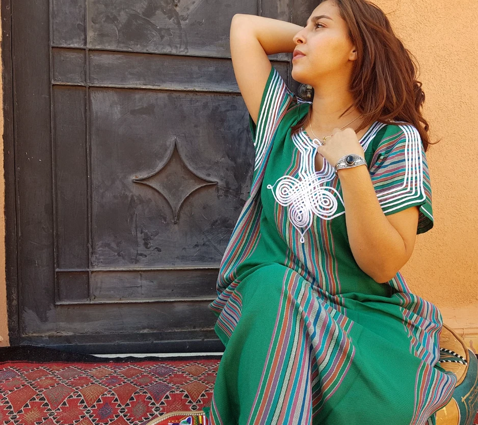 Caftan marocain vert rayures parfait