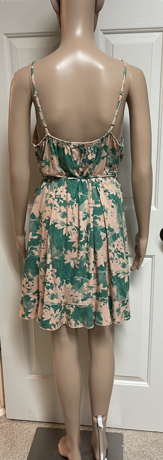 Picture 3 of 10
