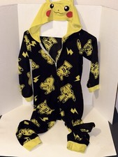 Pokemon Pikachu One Piece Sleepwear Size M 8-10 Suit Hooded