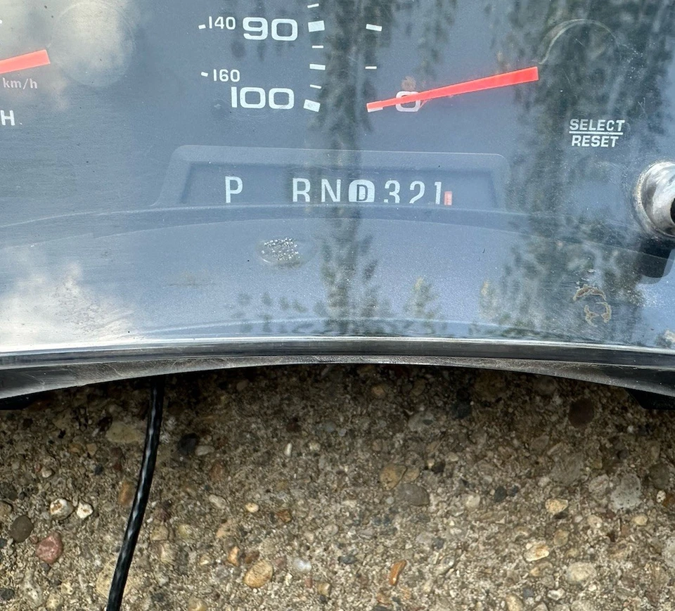 Camión Ford F250 F350 Super Duty Lariat 2003-2004 diésel velocímetro grupo Foto 2 de 4