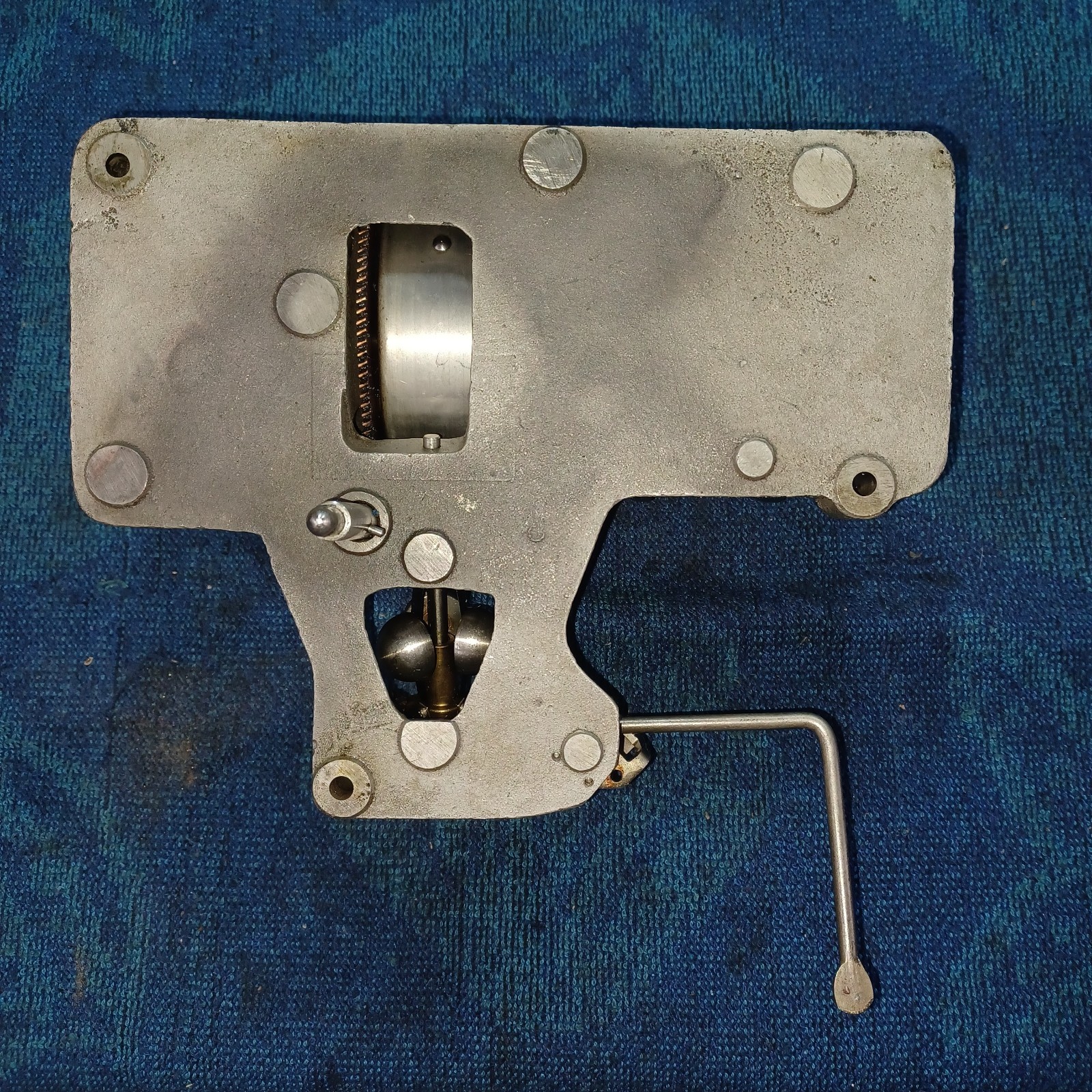 VICTOR VICTROLA 3 SPRING MOTOR***MOTOR REBUILT***