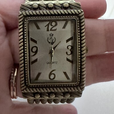 Premier Designs Ancient Times Antiqued Brass Plated Open  display picture 2