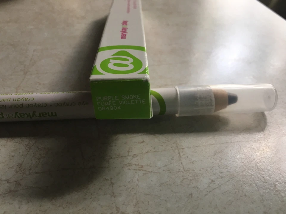 Mary Kay Play Eye Crayon. Purple Smoke & Iced Lilac Set Of 2 - Image 2 of 4