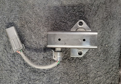 Cummins 4984929 EGR Differential Pressure Sensor Genuine OEM
