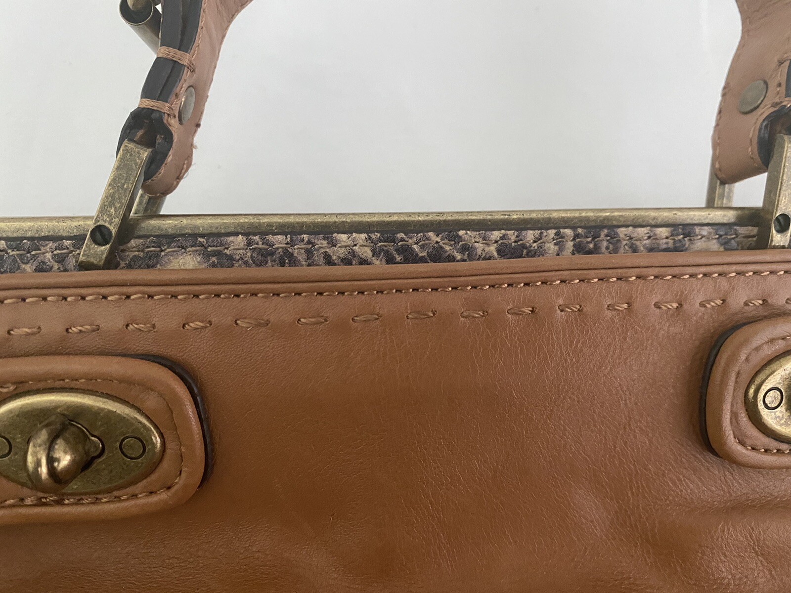 TABOLTS LIGHT BROWN LEATHER PYTHON PRINT DETAILS … - image 8