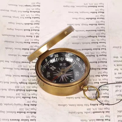 Antique brass pocket compass retro nostalgic outdoor mountaineering compass - Picture 4 of 5
