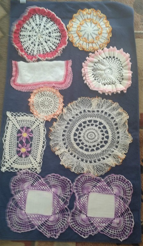 VINTAGE CROCHET ASSORTED DOILIES ~ VARIOUS SIZES ~ LOT 18