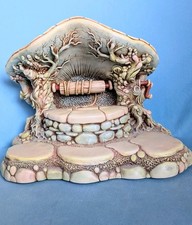 VINTAGE PENDELFIN - WISHING WELL BUILDING  