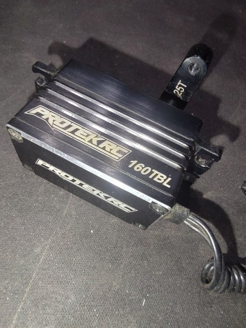 ProTek RC Black Label Low-Profile Servo