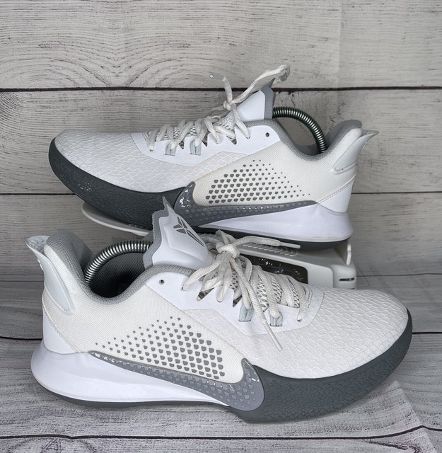 Size 8.5 - Nike Mamba Fury White Wolf 