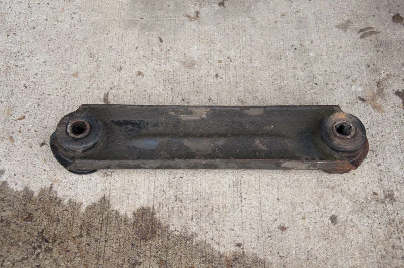 1967-1970 CHEVROLET IMPALA REAR UPPER CONTROL ARM **NO SALT EXPOSURE** - Image 2 of 3