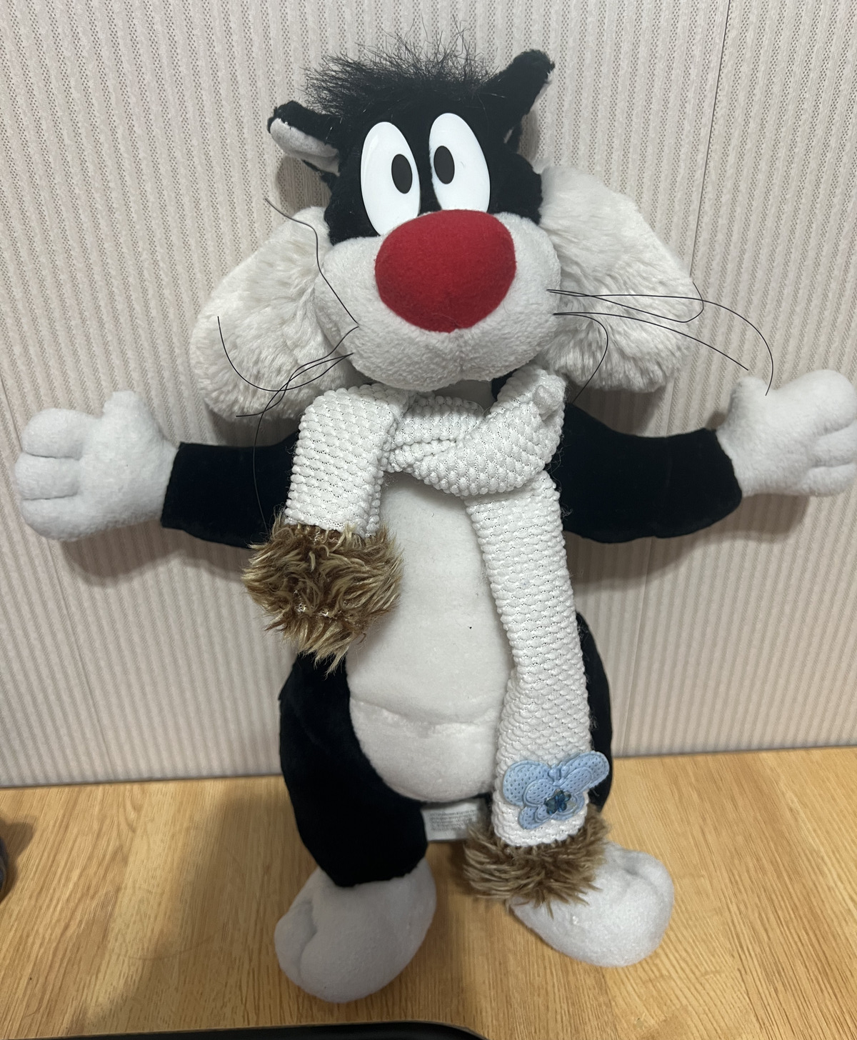 1998 Rare Vintage Sylvester with Scarf Looney Tunes Warner Bros Play By Play Collectible