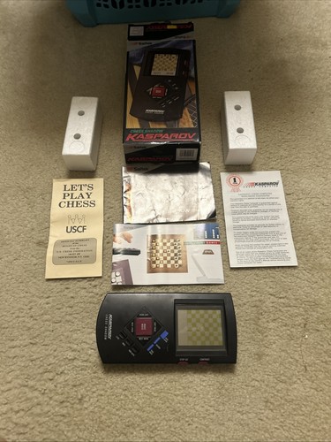 Saitek Kasparov Chess Shadow Chess Computer With Brand New Batteries - Picture 8 of 9