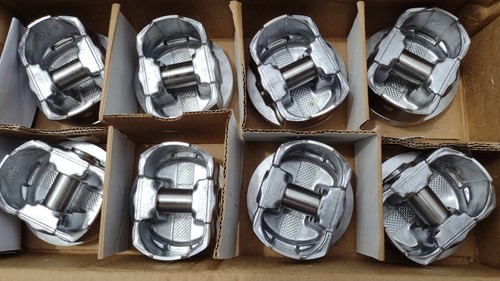 Silvolite Engine Piston Set 3473HC.1.143MM pins not included (B5)