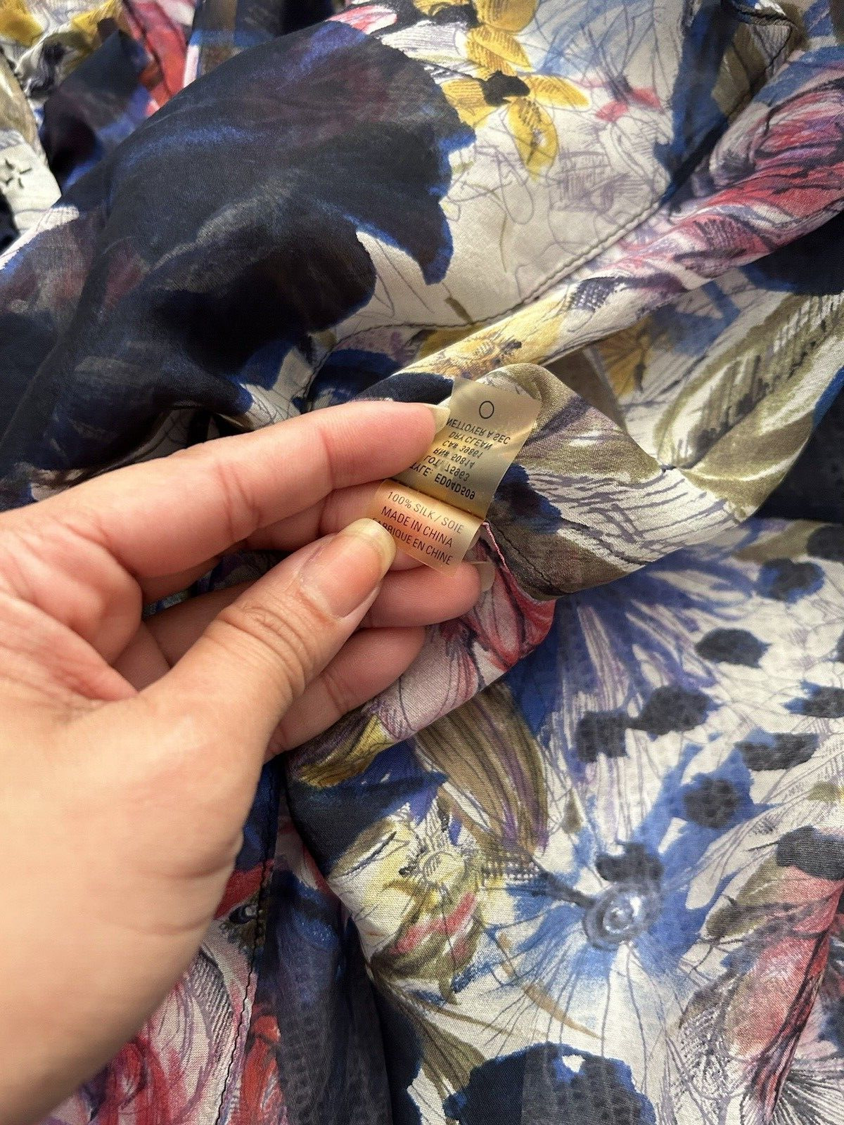 ELIE TAHARI Floral 100% Silk Sheer Long Sleeve Bl… - image 6