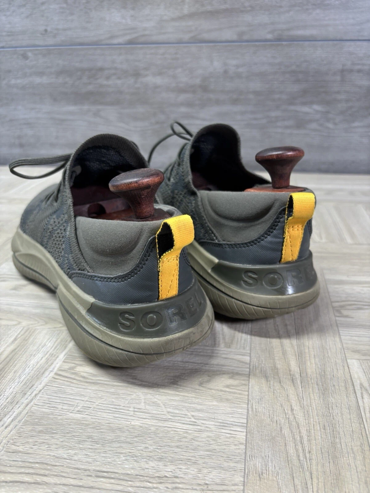 sorel explorer blitz stride canoe shoes