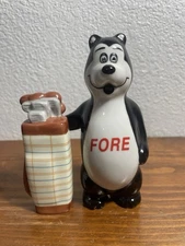 Hamms Beer Black Golfing Bear Salt And Pepper Shaker Set 2002 SSS