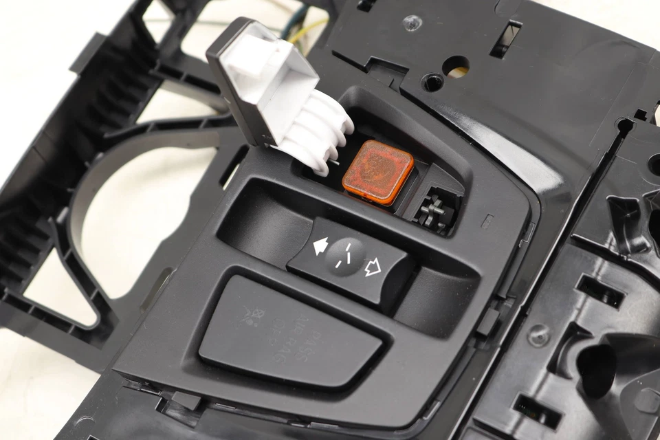 BMW 428I XDRIVE 2015-2016 gran cupé - luz mapa domo/interruptor techo corredizo Foto 2 de 4