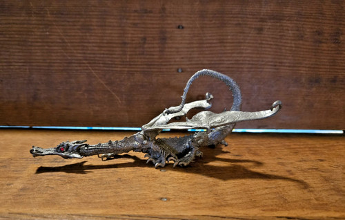 Pewter : Dragon w Red Eyes Flat Curled Tail 6" long