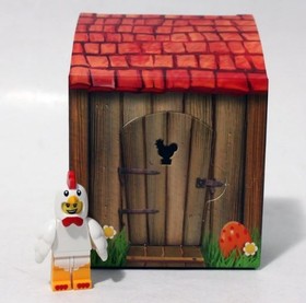 LEGO SEASONAL ICONIC EASTER MINIFIGURE SET 5004468 *NEW* CHICKEN SUIT GUY, COOP