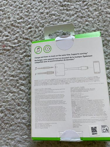 Belkin 3,5 mm Audio + Charge Rockstar pour iPhone XR, XS, 11 - Photo 4 sur 9