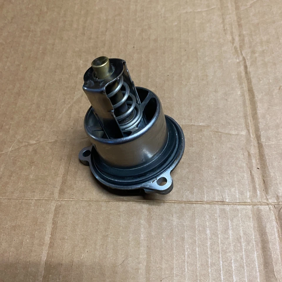 Termostato OEM WAHLER para Porsche 2013-UP (911-991) 718 Boxster Cayman 718 Spyder Foto 2 de 4